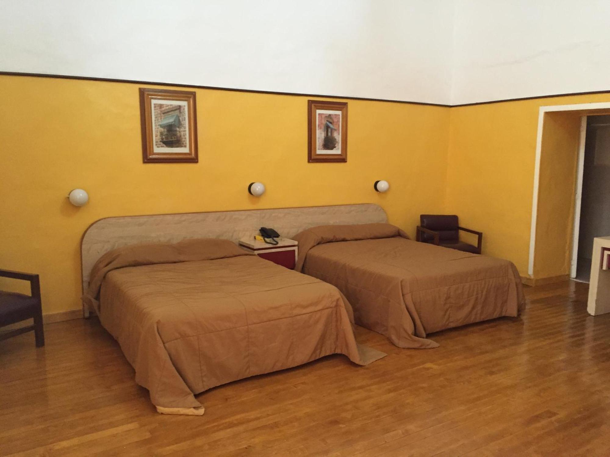 Hotel Isabel — Photos 3
